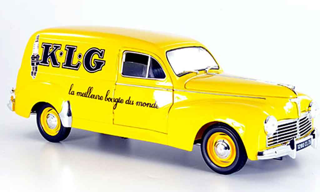 Peugeot 203 Fourgonette 1/18 Solido Bestelbusje kombi klg geel 1954 modelauto