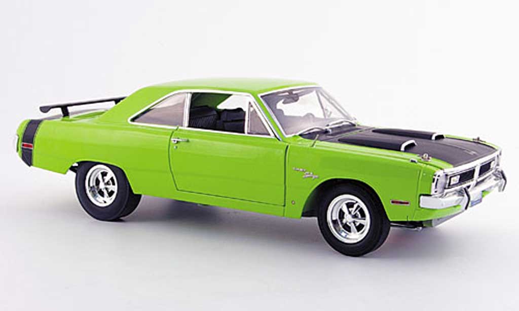 Dodge Dart 1970 1/18 Highway 61 1970 swinger 440 grun modelauto