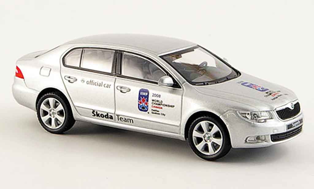 Skoda Superb 2009 1/43 Abrex 2009 ii grijs metallic eishockey weltmeistertitel modelauto