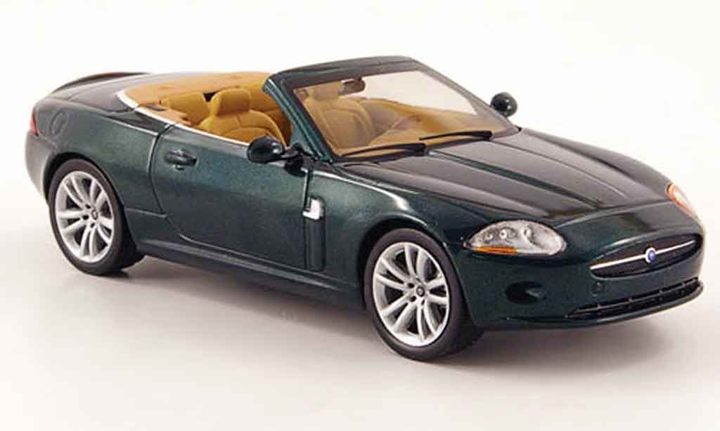 Jaguar XK Cabriolet 1/43 IXO Cabriolet grun 2005 modelauto