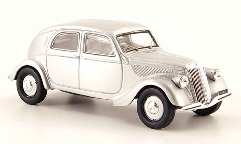 Lancia Ardennes 1/43 Norev grijs metallic 1936 modelauto