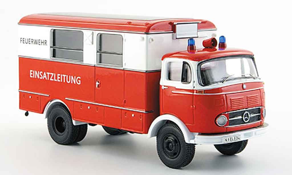Mercedes LP 911 1/43 Premium Cls pompier Koffer LKW modelauto