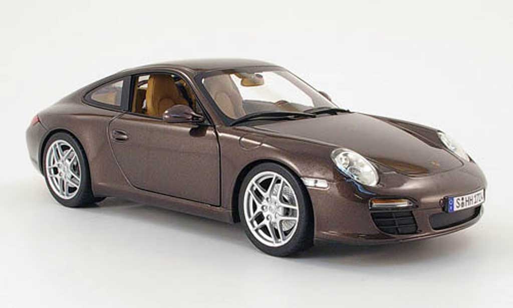Porsche 997 Carrera 1/18 Norev Carrera bruin 2008 modelauto