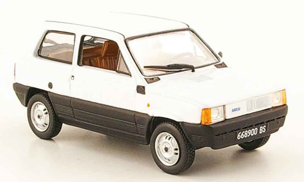 Fiat Panda 1/43 Norev wit 1981 modelauto