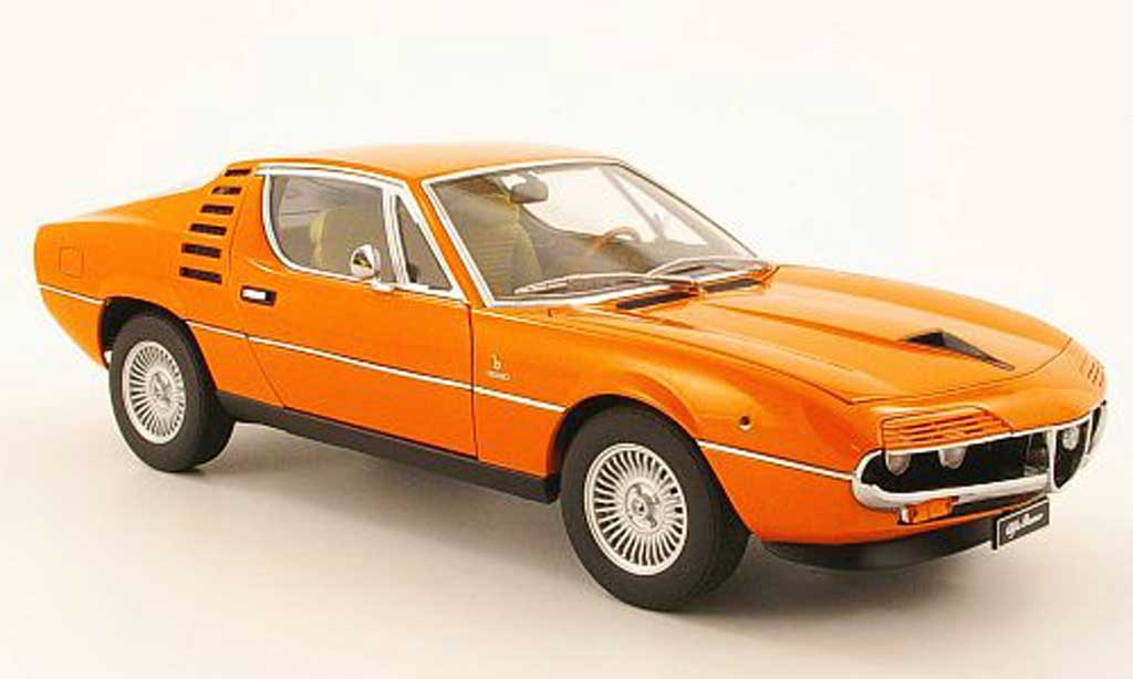 Alfa Romeo Montreal 1/18 Autoart oranje 1970 modelauto