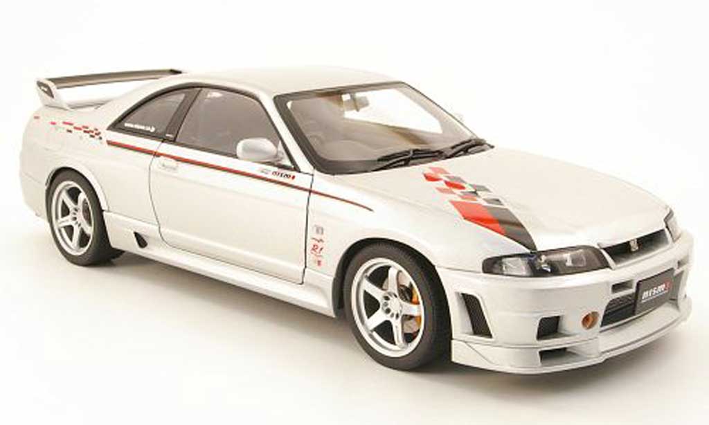Nissan Skyline R33 1/18 Autoart R33 gt-r r-tune grijs metallic avec bandes 1997 modelauto
