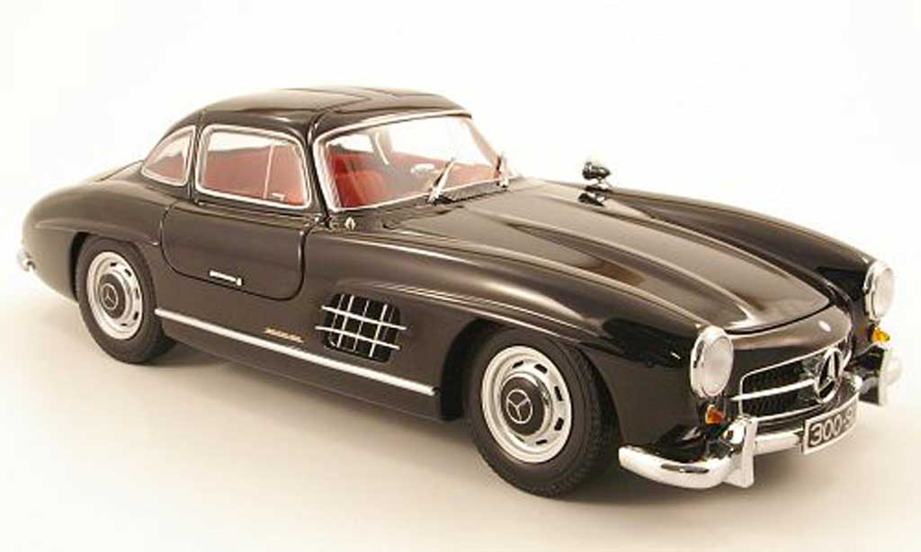 Mercedes 300 SL 1/18 Minichamps SL (w198 i) zwart 1954 modelauto