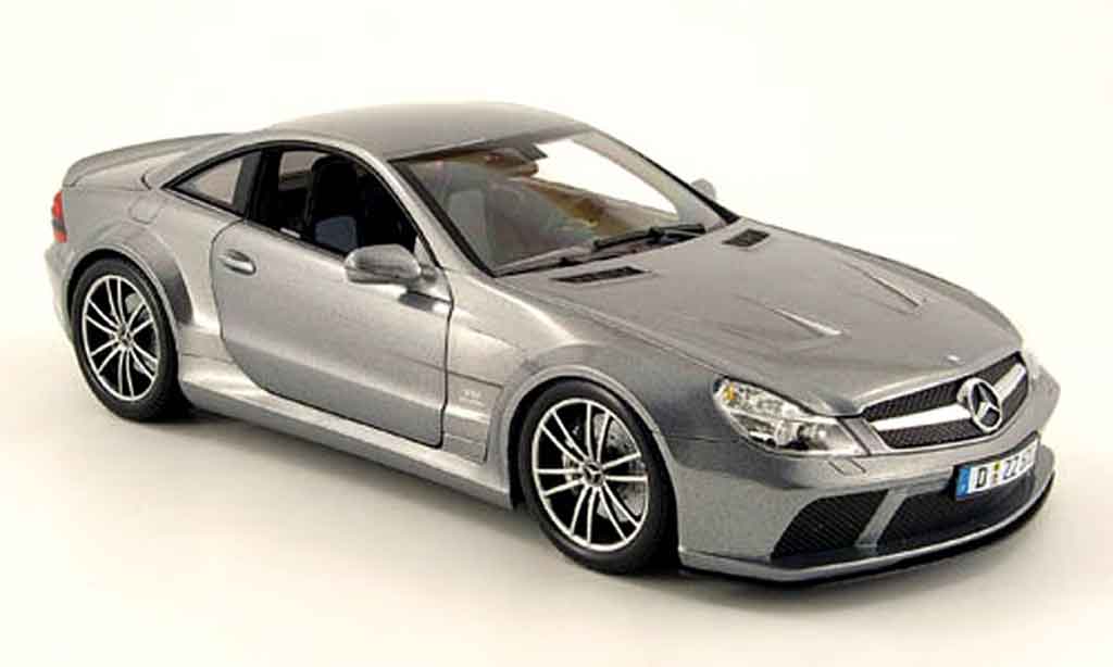 Mercedes Classe SL 1/18 Minichamps 65 amg black series (r230) grijs 2008 modelauto