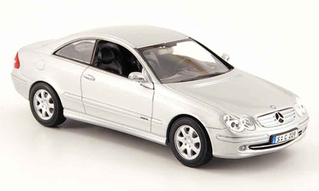 Mercedes Classe CL 1/43 Minichamps K Klasse (C209) grijs metallic 2001 modelauto