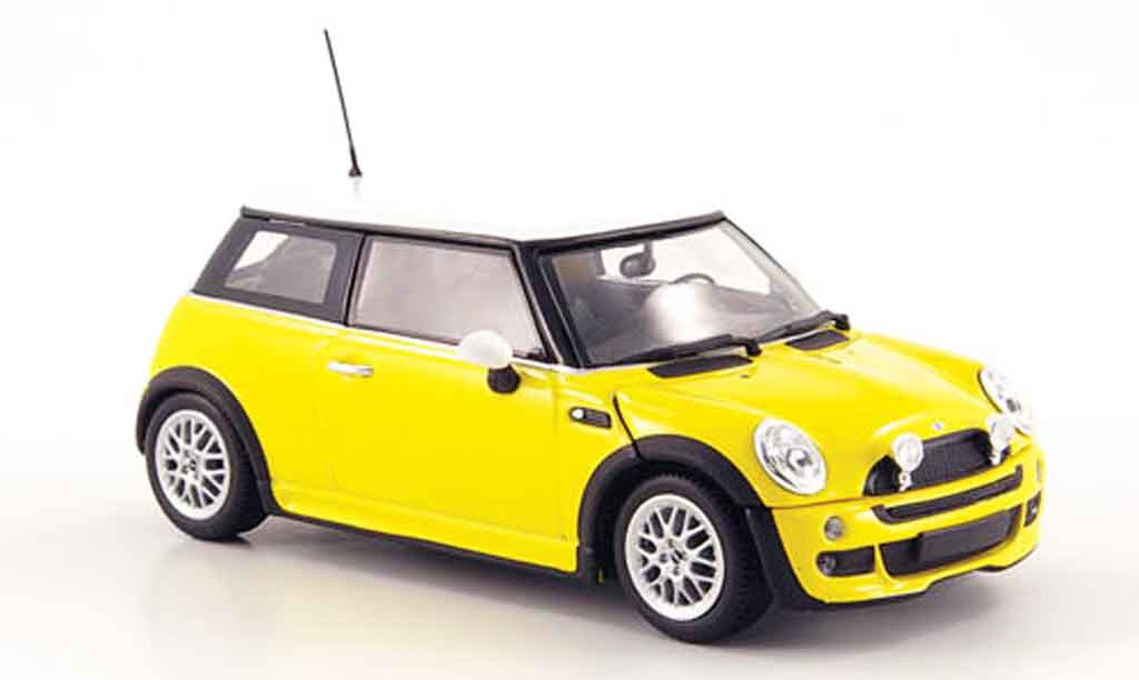 Mini One 1/43 Minichamps geel wit avec Aerodynamic Paket 2002 modelauto