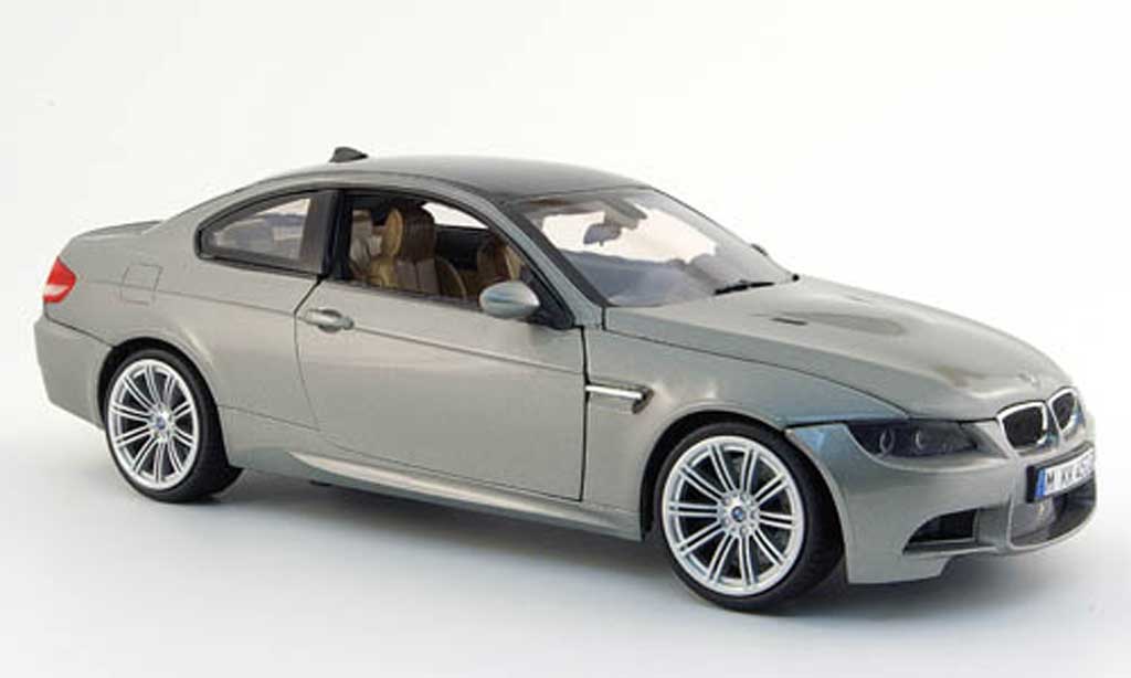 Bmw M3 E92 1/18 Mondo Motors E92 coupe grijs 2008 modelauto