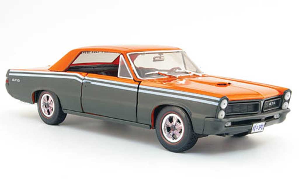 Pontiac GTO 1/18 Maisto grijs oranje need for speed 1965 modelauto