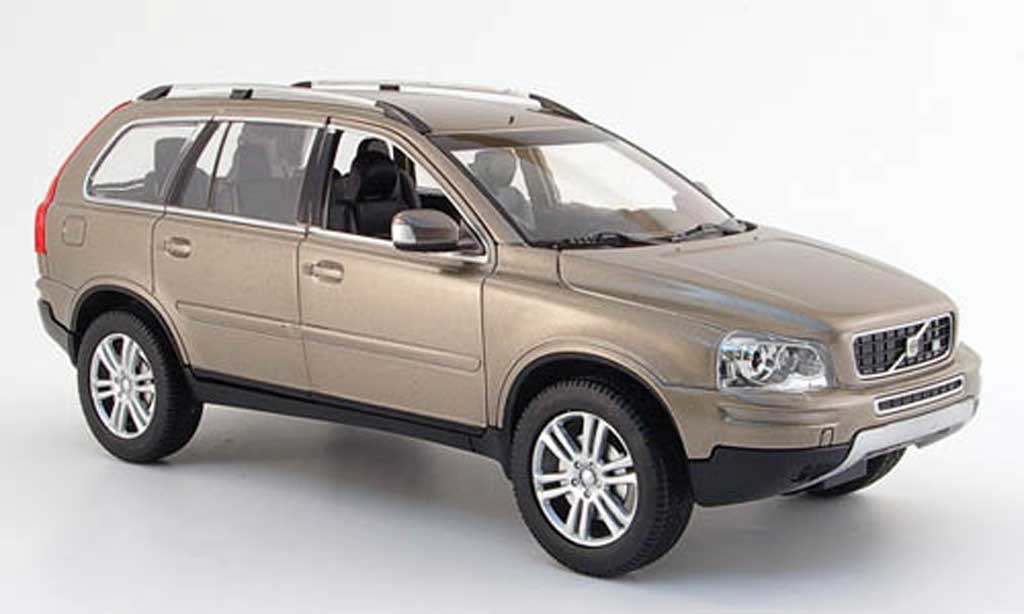 Volvo XC 90 1/18 Powco 90 beige 2007 modelauto