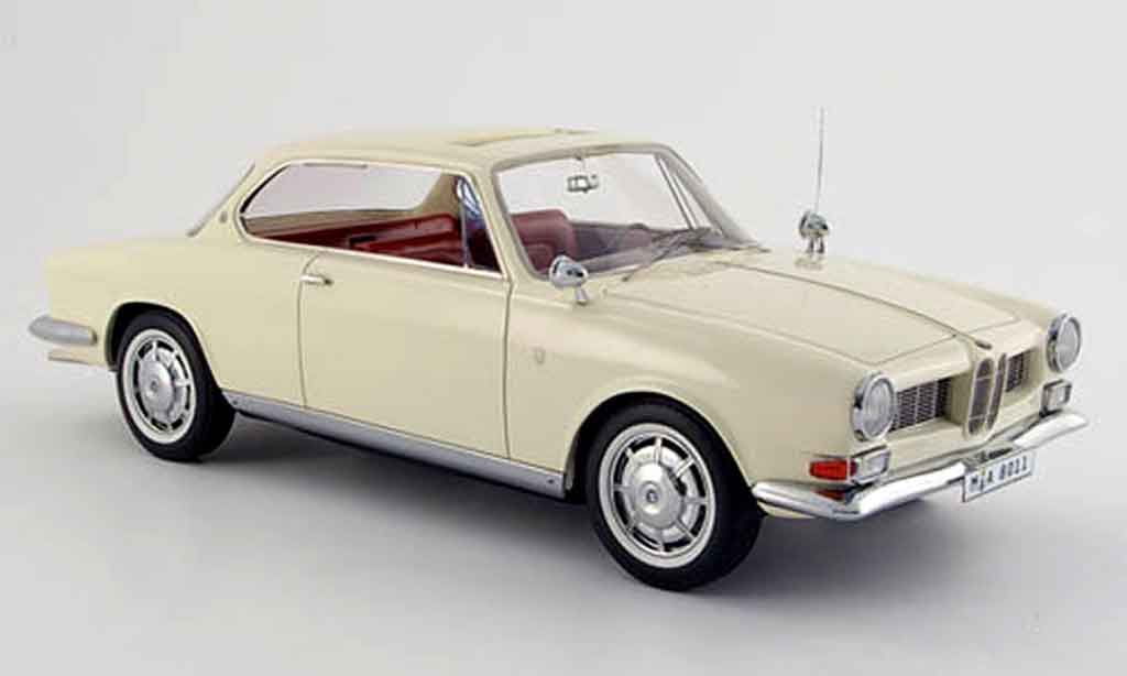 Bmw 3200 1/18 Neo CS bertone beige 1961 modelauto