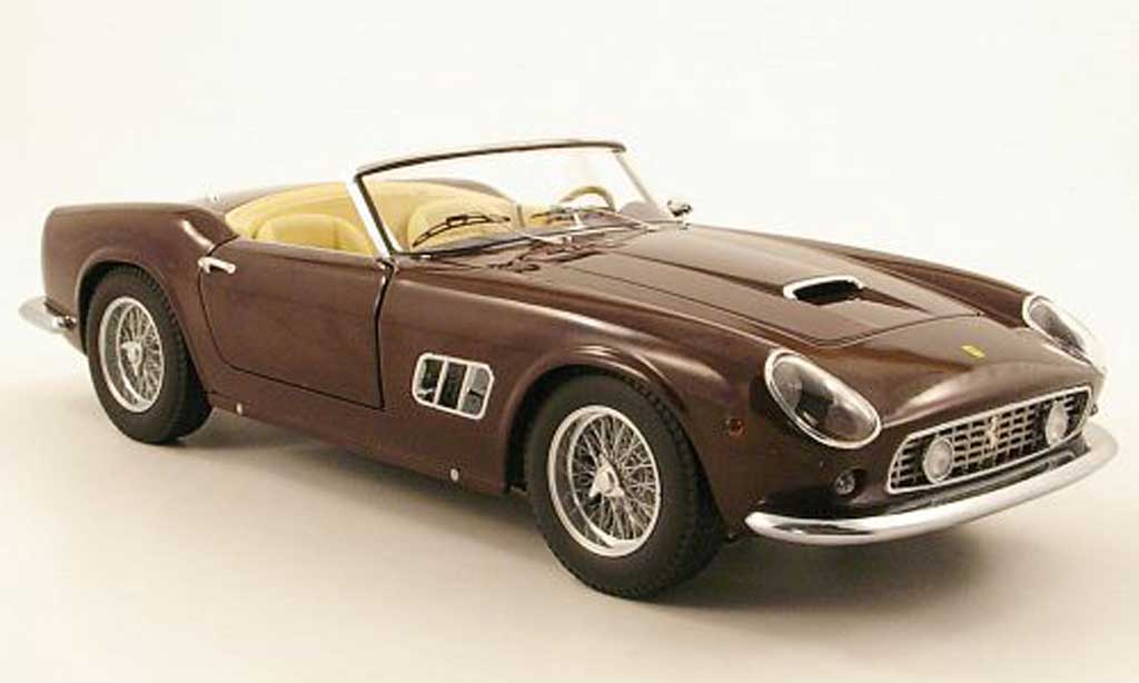 Ferrari 250 GT California 1/18 Hot Wheels GT California spider swb rood modelauto