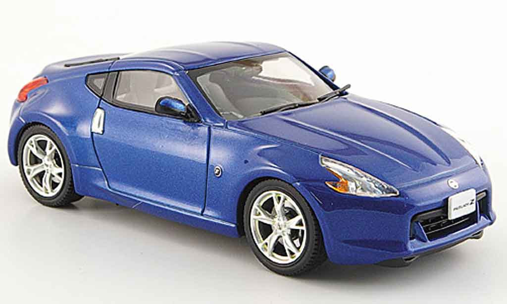 Nissan 370Z 1/43 Ebbro Fairlady Z blauw 2008 modelauto