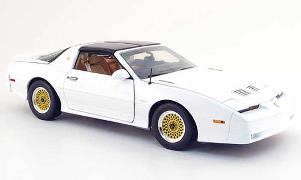 Pontiac Trans Am 1/18 Greenlight turbo (tta) wit 1989 modelauto