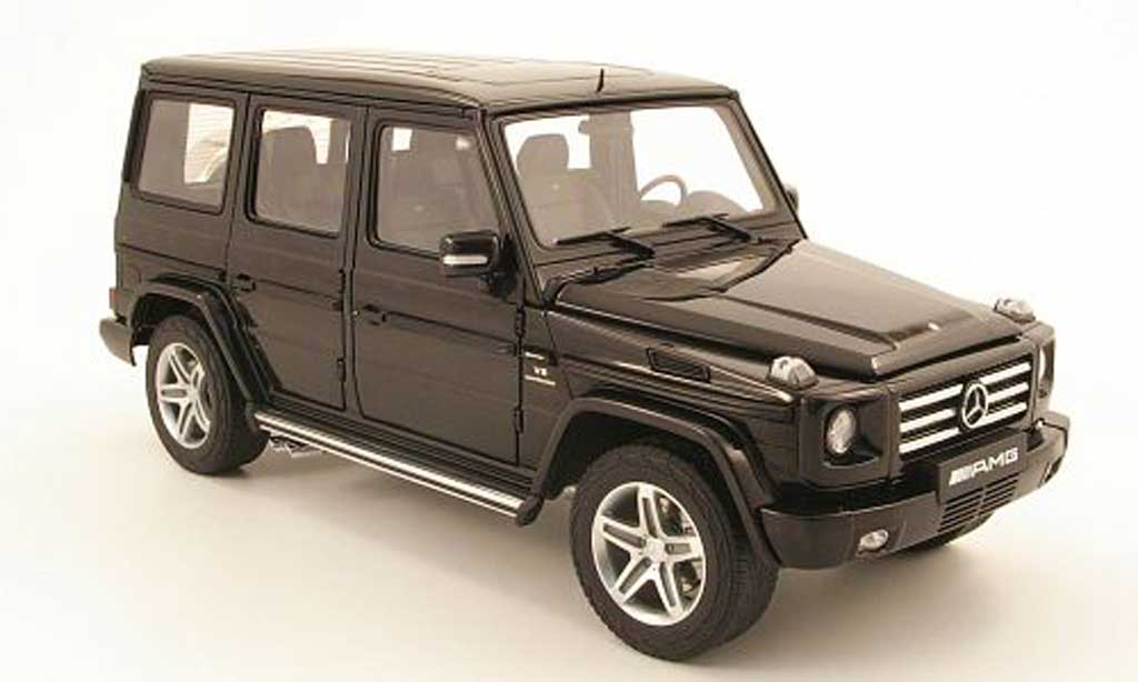 Mercedes Classe G 1/18 Autoart G55 amg zwart 2009 modelauto