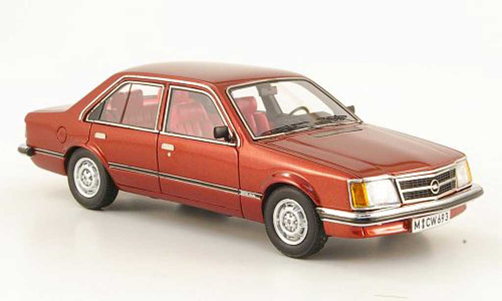Opel Commodore C 1/43 Neo C 2.5 S rood 4-portes lim. Aufl. 300 1978 modelauto