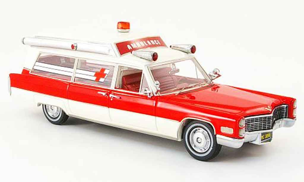 Cadillac S & S 1/43 Neo Ambulance rood wit edition liavecee 1966 modelauto