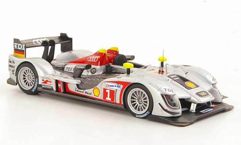 Audi R15 2009 1/43 IXO 2009 TDI No.1 R.Capello / T.Kristensen / A.McNish 24h Le Mans modelauto