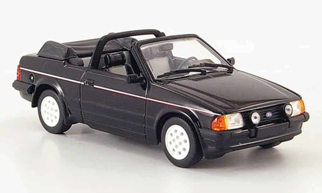 Ford Escort XR3 1/43 Minichamps XR3 Cabriolet zwart 1983 MK3 modelauto