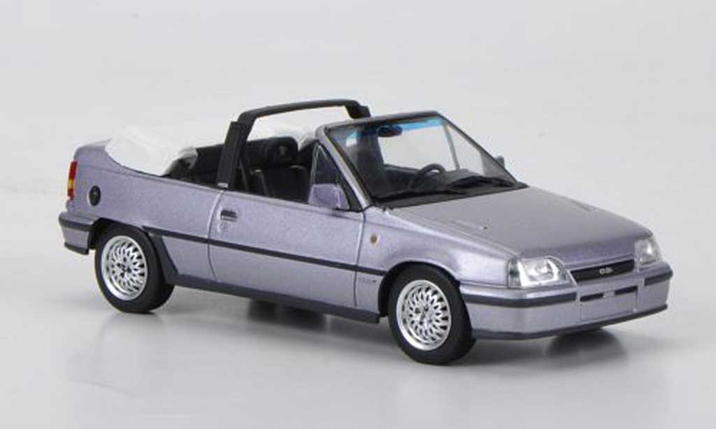 Opel Kadett E 1/43 Minichamps E E GSi Cabriolet flieder 1989 modelauto