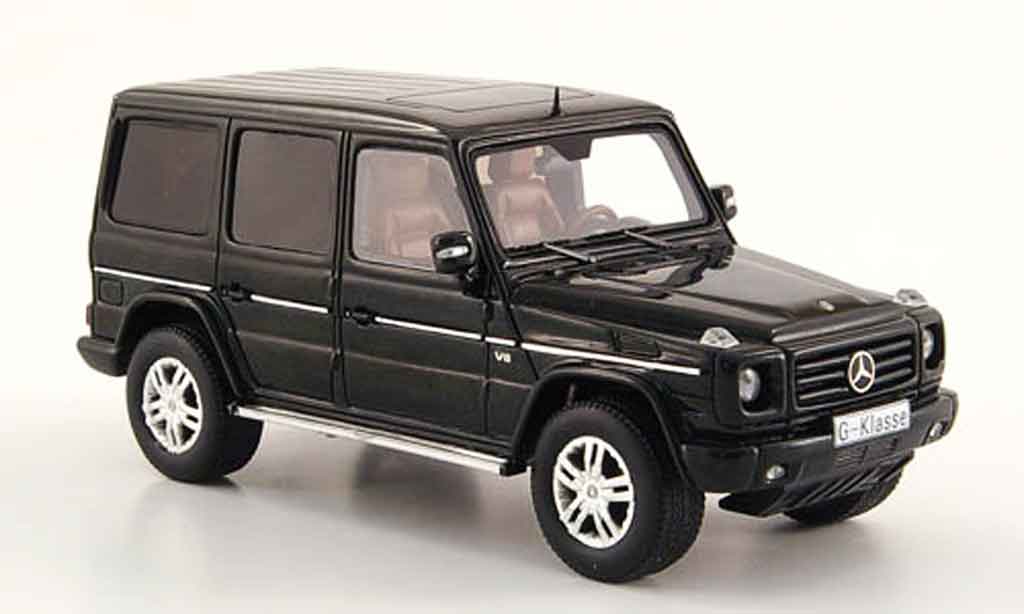 Mercedes Classe G 1/43 Spark 500 (W 463) zwart 2009 modelauto