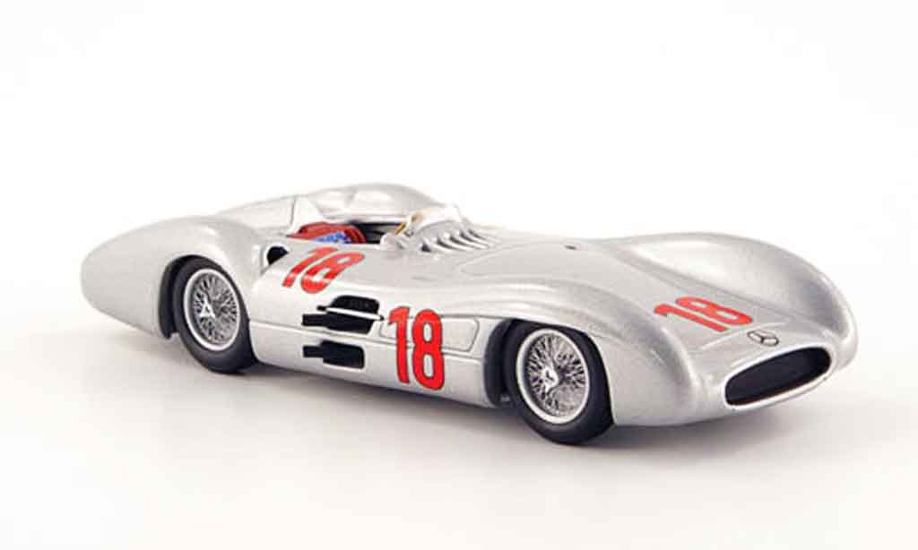 Mercedes W 196 1/43 Minichamps No.18 J.M. Fangio Sieger GP Frankreich 1954 modelauto