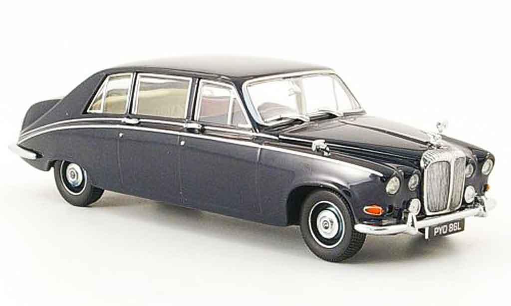 Daimler DS 420 1/43 Oxford blauw modelauto
