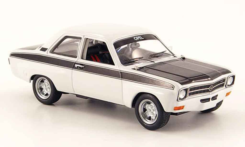 Opel Ascona A 1/43 Schuco A sport wit zwart modelauto