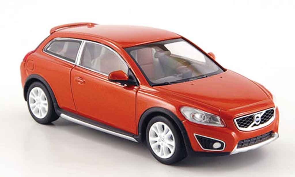 Volvo C30 1/43 MotorArt oranje modelauto