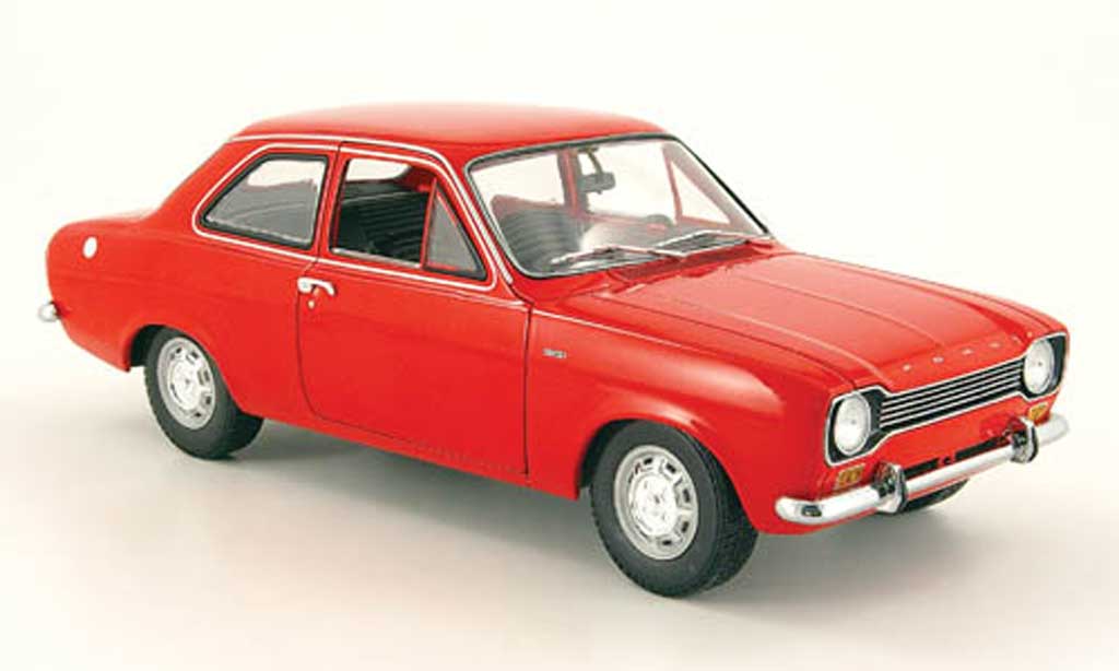 Ford Escort MK1 1/18 Minichamps MK1 rood 1971 modelauto