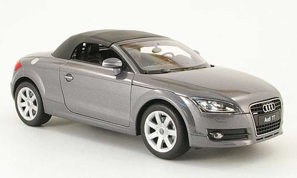 Audi TT Roadster 1/18 Welly Roadster grijs avec capote modelauto