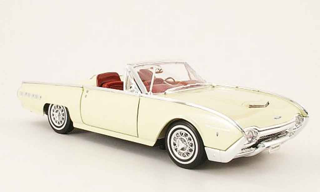 Ford Thunderbird 1962 1/18 Welly 1962 spots roadster cremewit offen modelauto