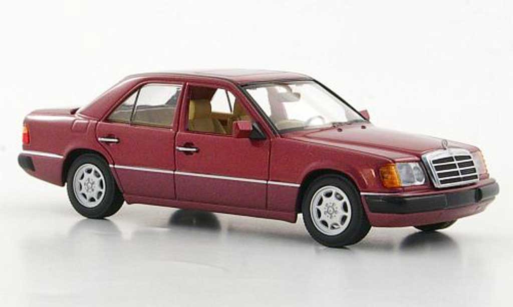 Mercedes 230 E 1/43 Minichamps E E (W124) rood 1991 modelauto