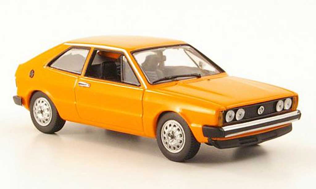 Volkswagen Scirocco 1/43 Minichamps I oranje 1974 modelauto