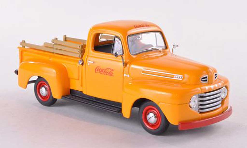 Ford F-1 1/43 Minichamps Pick Up Coca Cola geel 1949 Coca Cola Collection modelauto