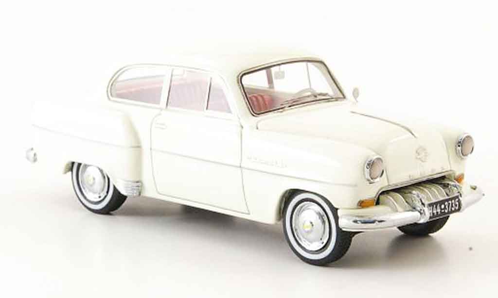 Opel Olympia 1/43 Neo rekord limousine wit 1954 modelauto