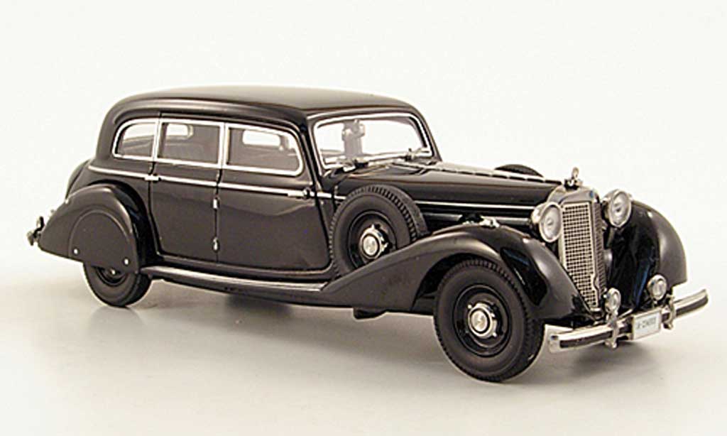 Mercedes 770 1/43 Signature Pullman-Sedan zwart 1938 modelauto