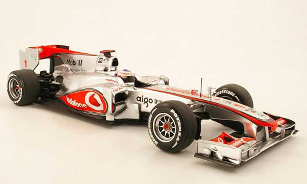 Mercedes F1 1/18 Minichamps McLaren MP4-25 J.Button Saison 2010 modelauto