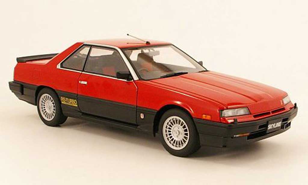 Nissan Skyline RS Turbo 1/18 Autoart RS Turbo r30 hardtop 2000 turbo 1983 (dr30) rood modelauto