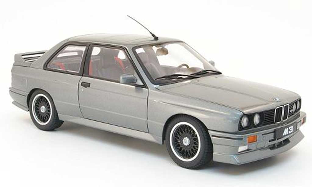 Bmw M3 E30 1/18 Autoart E30 evolution cecotto edition grijs 1989 modelauto