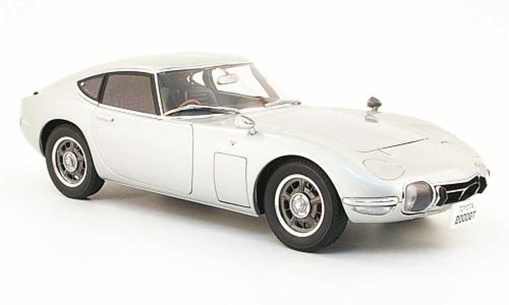 Toyota 2000 GT 1967 1/18 Autoart 1967 coupe grijs modelauto