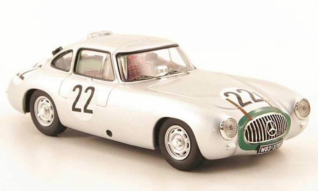 Mercedes 300 SL 1/43 IXO SL No.22 24h Le Mans 1952 K.Kling / H.Klenk modelauto