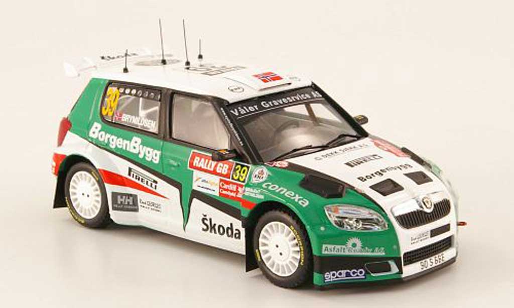 Skoda Fabia S2000 1/43 IXO S2000 No.39 Rally Grossbritannien 2009 Brynildsen/Giraudet modelauto