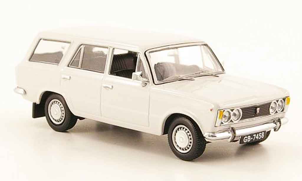 Fiat 125 1/43 IST Models Polski P Stationwagen grijs 1973 modelauto