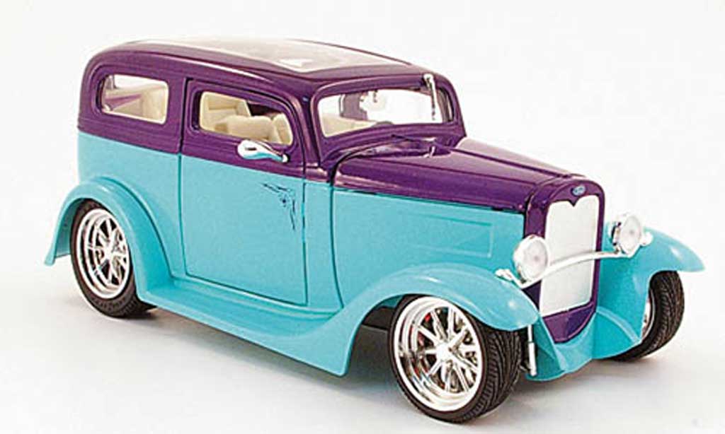 Ford Model A 1/18 Yat Ming Sedan turkis/lila mit Panoramadach 1931 modelauto