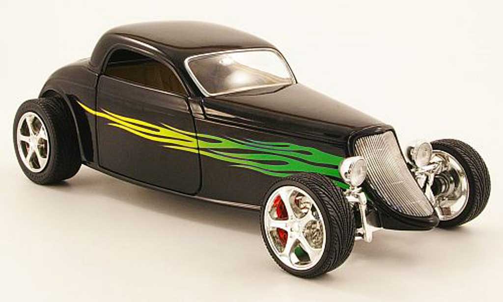 Ford 1933 1/18 Yat Ming Coupe zwart mit Flammendekor modelauto