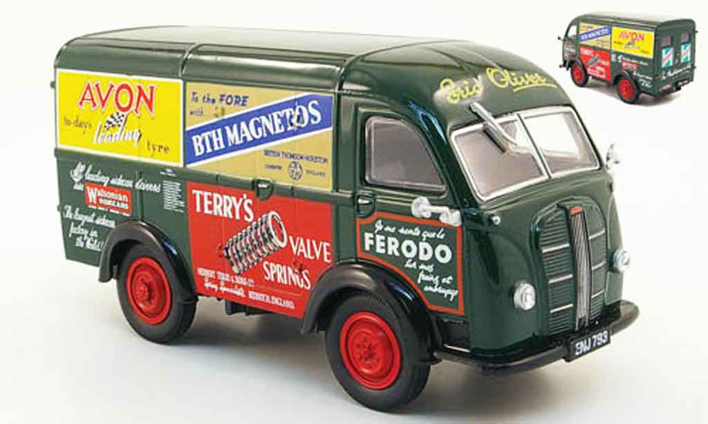 Austin K8 1/43 Oxford van Eric Oliver Racing Team modelauto
